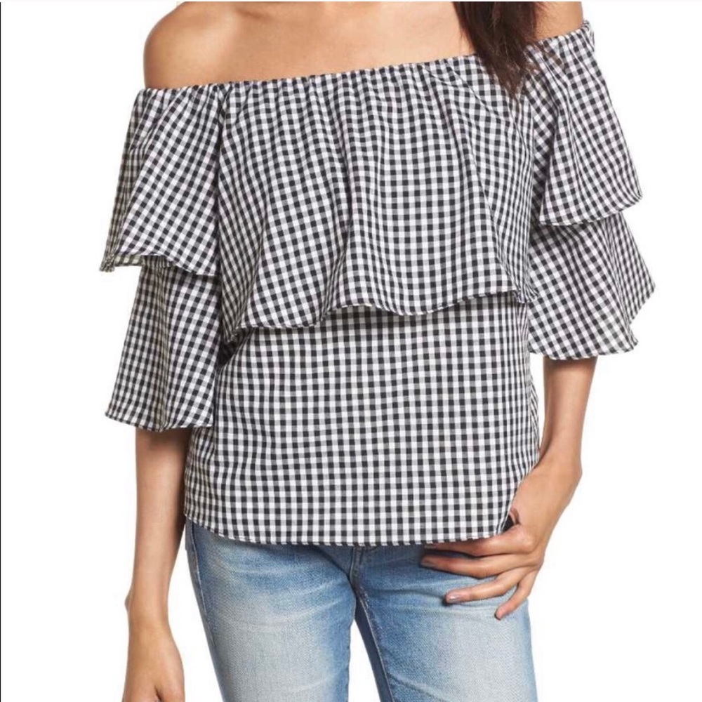 Wayf :: Off the Shoulder Gingham Top